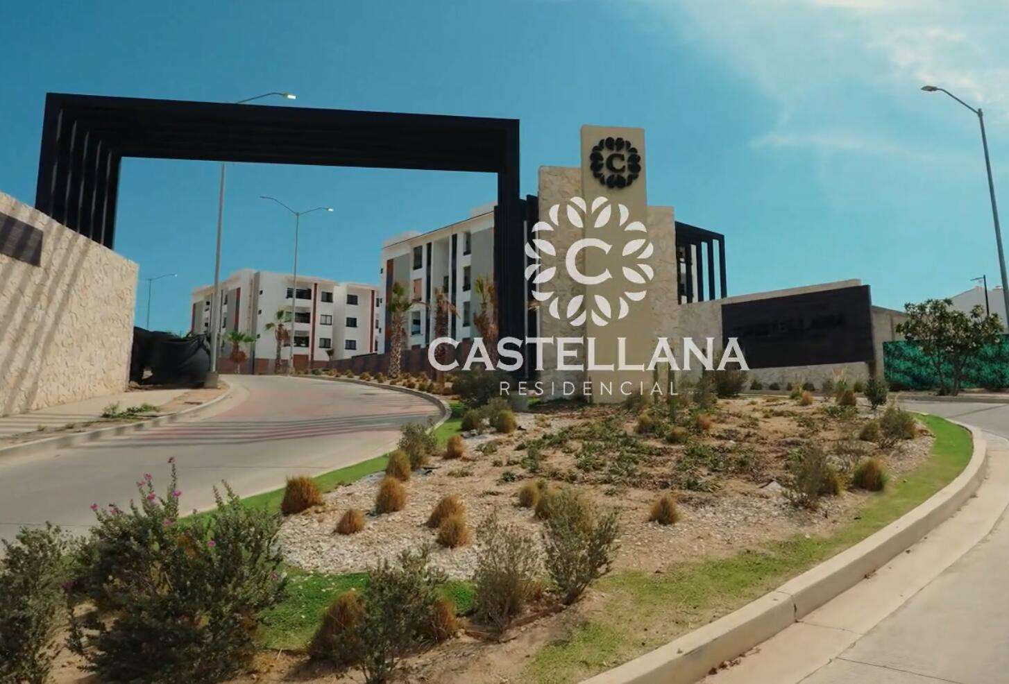 Los Cabos Castellana Residencial ~Descubre el equilibrio perfecto entre confort, ubicaciΓ³n y estilo de vida en este departamento en Castellana Residencial, una de las comunidades mejor ubicadas y de mayor crecimiento en San JosΓ© del Cabo. Cuenta con acceso controlado 24/7, seguridad privada, cortinas antihuracanes, cuarto de lavado y aires acondicionados inverter que combinan comodidad y eficiencia.~DiseΓ±ado para quienes buscan su primera vivienda o dar el siguiente paso hacia la independencia, ofrece espacios funcionales, iluminaciΓ³n natural y una distribuciΓ³n pensada para el dΓa a dΓa.~Disfruta de amenidades privadas ideales para relajarte o compartir con familia y amigos. Su ubicaciΓ³n estratΓ©gica brinda acceso rΓ‘pido a vialidades principales, comercios, oficinas y servicios. for sale