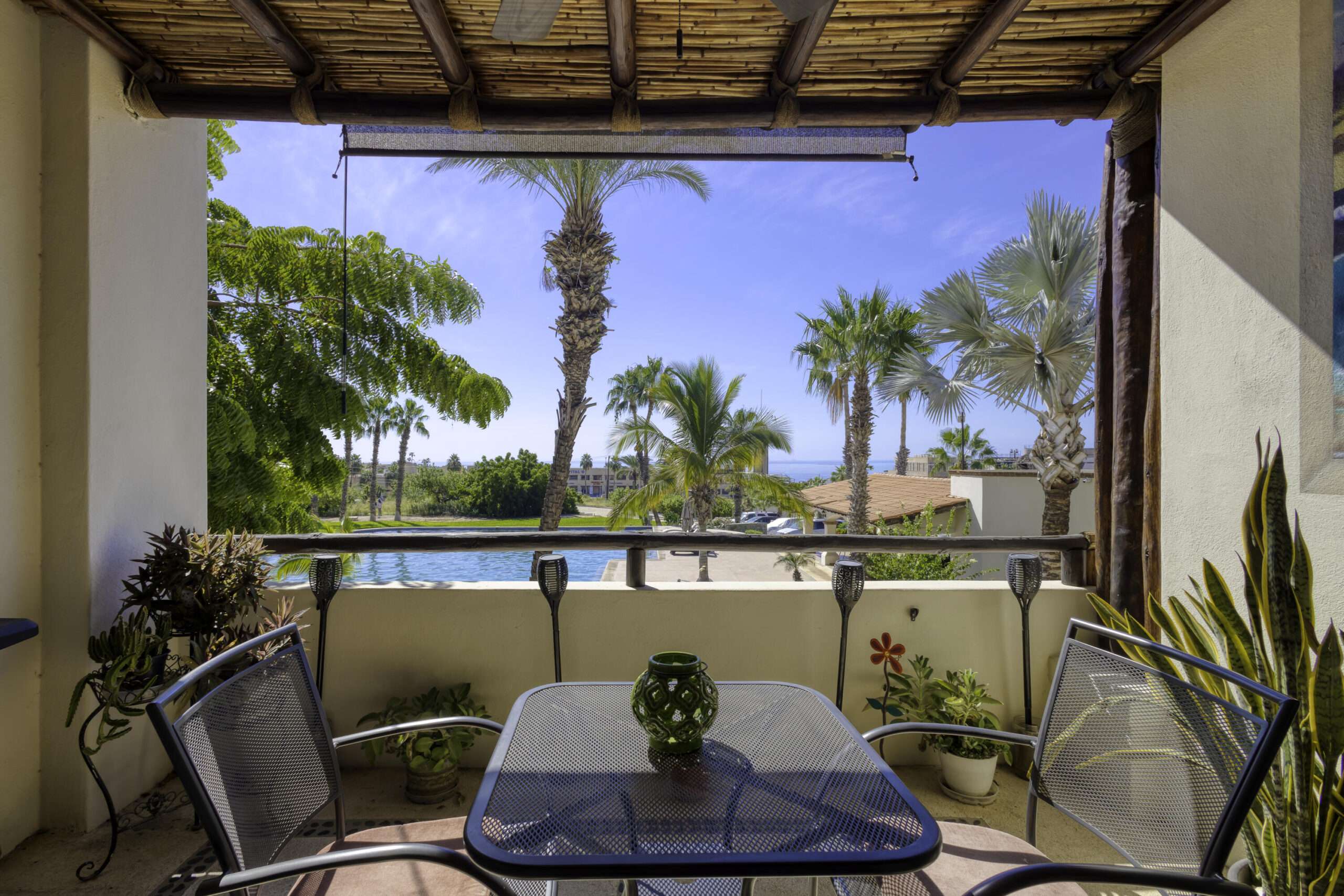 Los Cabos Tamar Experience the perfect blend of comfort and convenience in this spacious 2-bedroom, 2-bathroom condo featuring breathtaking ocean for sale