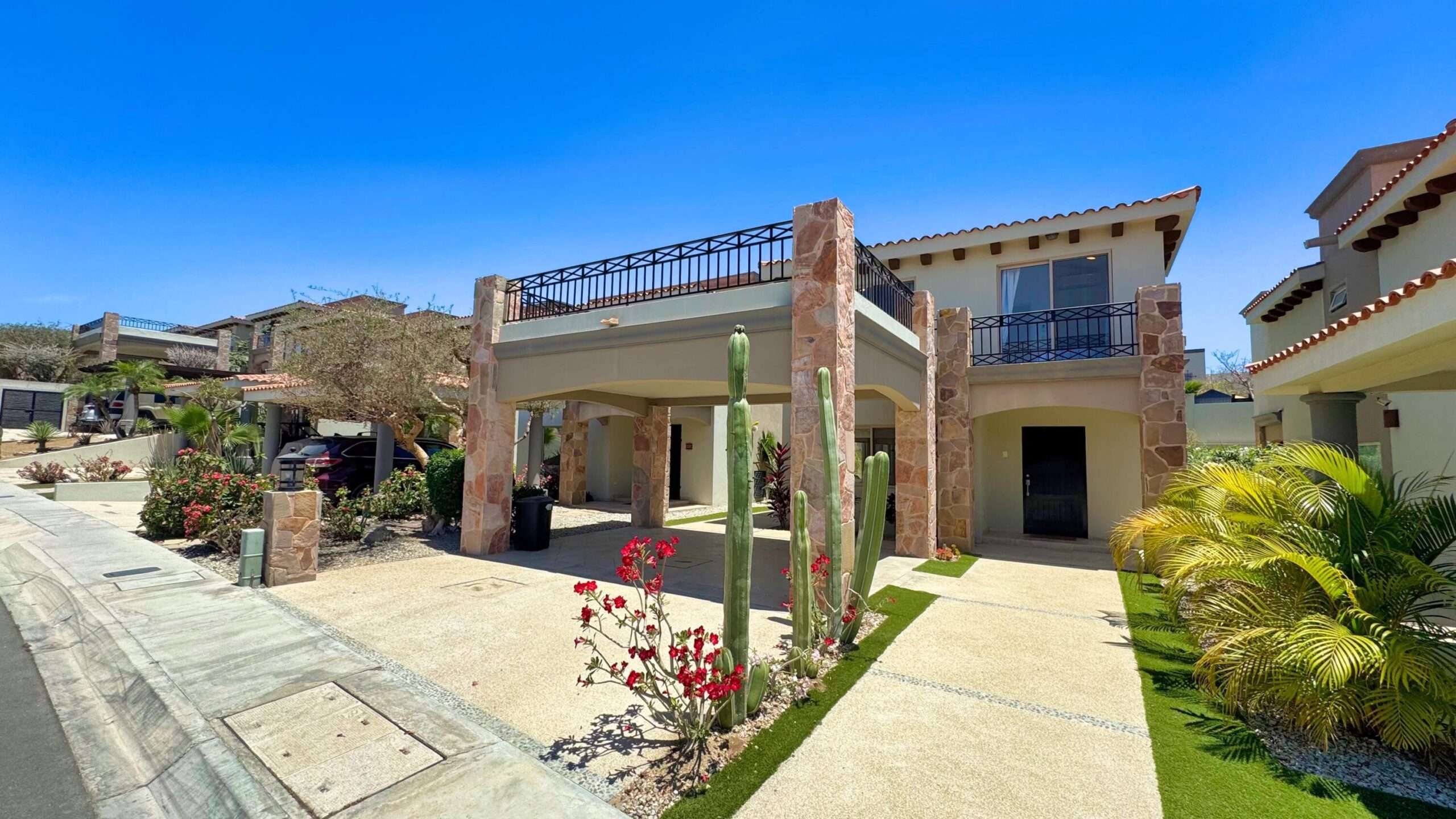 Los Cabos Terranova Beautiful turnkey two-story corner home located in the gated community of Terranova Residencial. The main level offers an inviting living and dining area, a kitchen with granite countertops and pantry. Also a flex room ideal as a guest bedroom or home office.The second level features three bedrooms, including a spacious primary suite with walk-in closet, bathtub, and double vanity, plus two additional bedrooms connected by a Jack-and-Jill bathroom.Enjoy a private backyard with an 80 mΒ² garden, swimming pool, and BBQ area, perfect for entertaining. The rooftop terrace with pergola and BBQ area offers beautiful sunset for sale