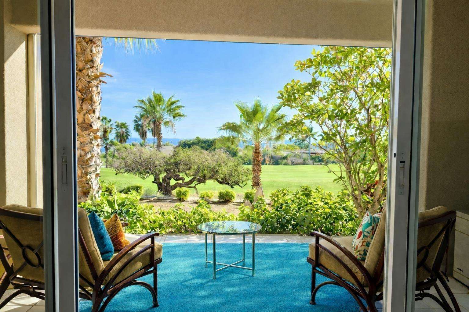 Los Cabos Tamar Experience the perfect blend of comfort and convenience in this spacious 2-bedroom, 2-bathroom condo featuring breathtaking ocean for sale
