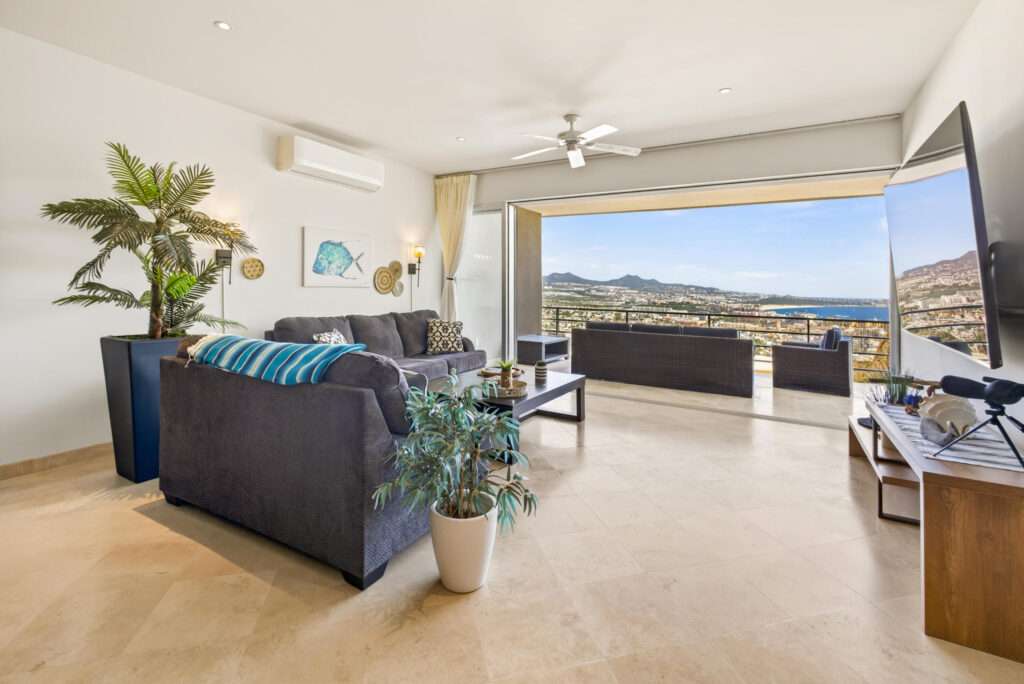 Los Cabos Residencial Coronado Location, Location, Location! Coronado Residence, ideally situated in San José del Cabo. This prime location offers unparalleled access to downtown San José del Cabo and the vibrant Art District, providing an exceptional environment for both living and working.Coronado Residence features a limited collection of 11 condominiums and 2 commercial spaces, ensuring a luxurious experience at a competitive price point. This a Penthouse 3-bedroom, layouts with corresponding 3 bathrooms, roof garden, open-concept kitchens equipped with high-quality appliances, and air conditioning for optimal comfort. Residents will also benefit from luxury amenities including a gated lobby with secure access, and a rooftop garden featuring an exclusive social area, jacuzzi, gym, and grill for alfresco enjoymen – Camino de la Pedrera, Cabo San Lucas, BS