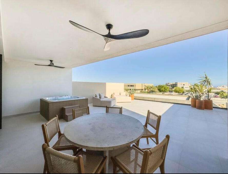 Los Cabos Duara This property has amenities such as: Swimming pool, gym, game room, mini golf, basketball courts, children's play area and a common meeting room.Direct Developer Financing in US Dollars: Term: Up to 60 months. Fixed annual interest rate: 9% or 18 months interest-free.Simple and fast process. --------------------------------------------------------Financiamiento Directo del Desarrollador en Pesos Mexicanos: Plazo: Hasta 60 meses. Tasa de interΓ©s anual fija: 12% o 18 meses sin intereses.Proceso sencillo y rΓ‘pido. for sale