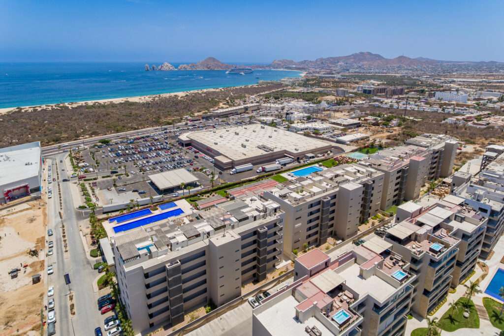 Los Cabos Maroma Los Cabos Boutique development located in El Tezal ( behind Santa Carmela Market), one of the fastest-growing and most desirable areas in Cabo San Lucas. This exclusive project offers only 8 units, with just 2 condos per floor, ensuring privacy and comfort.Each unit features:2 bedrooms,2 full bathrooms + 1 half bath, Open-concept kitchen, living, and dining area.Ocean – Condo Vista Vela Phase II 1304, Cabo Corridor, Cabo Corridor, BS