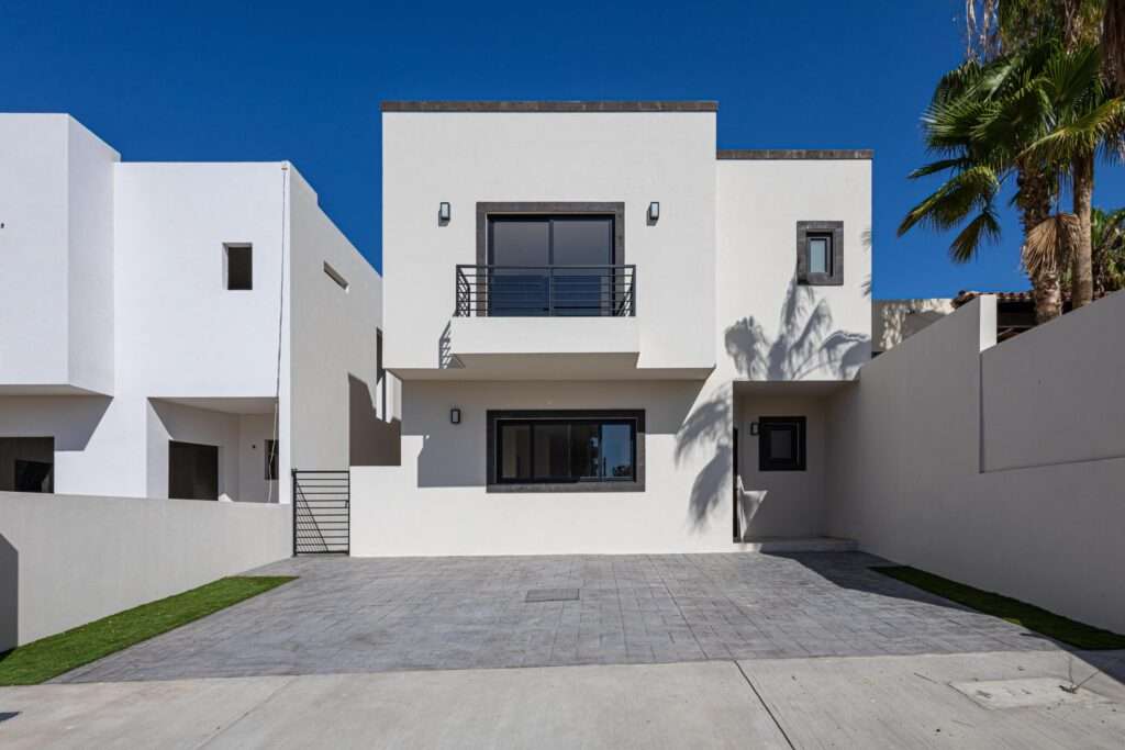 Los Cabos Camino Del Mar BEST DEAL IN CAMINO DEL MAR! Located in el Tezal, Los cabos, Upgraded home with Maids quarters, Marbel Floors and Grill area, Don't miss the Opportunity to own this 3-Bedroom, 3.5-Bath plus Maid quarters Home in Camino del Mar, Cabo San Lucas, Discover your dream home in the tranquil Camino del Mar community! fully furnished, turnkey property offers an unparalleled living experience for convenience and privacy. Low HOA Fees - Affordable livingResort-Style Amenities:24/7 Gated Security - Peace of mind day and night Sparkling Community Pool - Perfect for cooling off on warm Cabo days Fully Equipped Gym - Stay fit and active without leaving the community Beautiful Park - A serene space to enjoy nature and Pet Park. – D3 Palma Real, Cabo San Lucas, BS