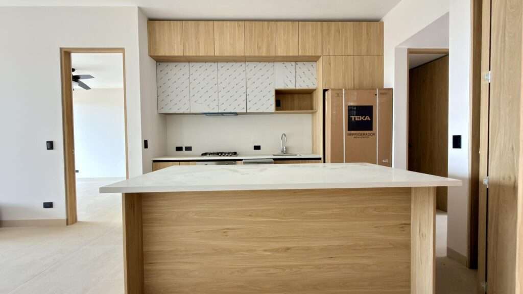Los Cabos Or Cabo Boutique Residences Unique 2 bedroom PH with lock off suite & private rooftop. OR is an award-winning, architect-designed residential project in the Cabo Corridor by Jacobo Micha (Archetonic), recipient of the BLT Award (2025). With only 25 residences, it offers a rare boutique living experience defined by privacy, quiet luxury, and architectural distinction. The fan-inspired design maximizes orientation, natural light, and – MONTE ROCELLA, Cabo Corridor, Cabo Corridor, BS