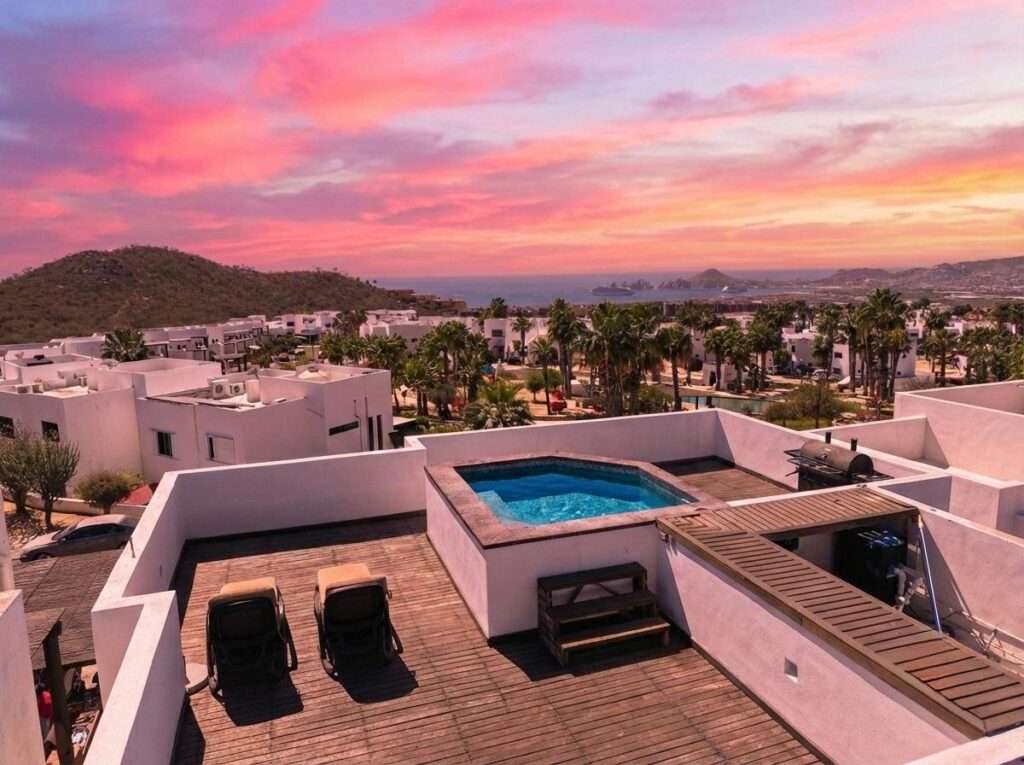 Los Cabos Lienzo Charro Prime Location: Situated in the heart of the city, you'll be just a few steps away from restaurants, shops, bars, and the beach. The convenience is unmatched.Investment Opportunity: Thanks to its size and location, this property is ideal for vacation rentals. Generate income while you're not using it, or live in one part and rent out the other.Spacious Design: With 4 generous bedrooms and 4 bathrooms, the house offers more than enough space for a large family or for hosting friends.Versatile Outdoor Space: The corner lot provides the possibility of creating a garden, a lounge area, or even a pool.This property represents a unique opportunity to live the dream of a beachside lifestyle, combining the comfort of a large house with the excitement of living in the city center. – MZ5 LT12 ISLA SANTA MARGARITA, Cabo Corridor, BS