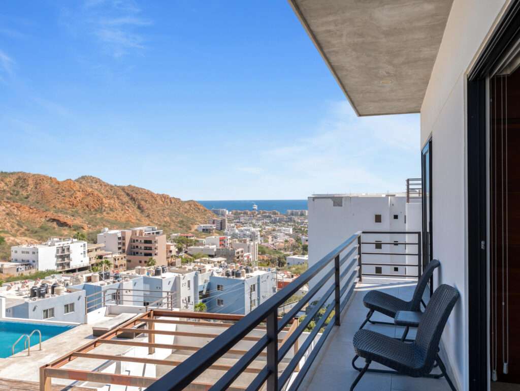 Los Cabos Tamar Experience the perfect blend of comfort and convenience in this spacious 2-bedroom, 2-bathroom condo featuring breathtaking ocean – Penthouse Lomas del Cabo HD2, Cabo San Lucas, Cabo San Lucas, BS
