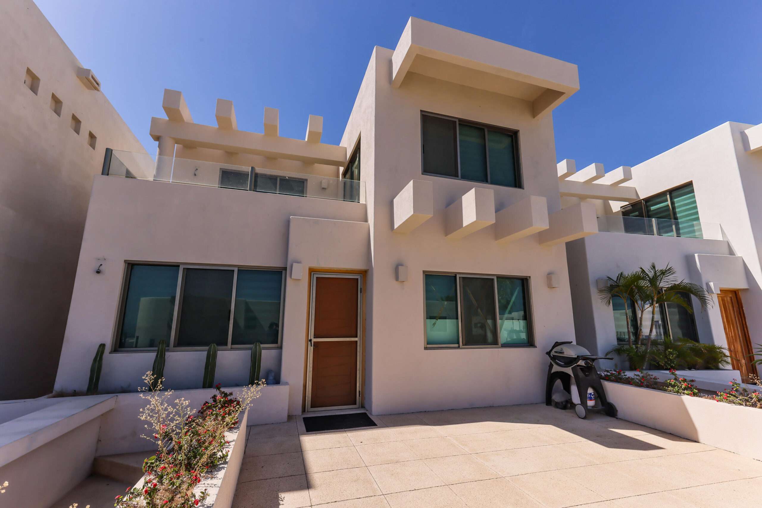 Los Cabos Camino Del Mar BEST DEAL IN CAMINO DEL MAR! Located in el Tezal, Los cabos, Upgraded home with Maids quarters, Marbel Floors and Grill area, Don't miss the Opportunity to own this 3-Bedroom, 3.5-Bath plus Maid quarters Home in Camino del Mar, Cabo San Lucas, Discover your dream home in the tranquil Camino del Mar community! fully furnished, turnkey property offers an unparalleled living experience for convenience and privacy. Low HOA Fees - Affordable livingResort-Style Amenities:24/7 Gated Security - Peace of mind day and night Sparkling Community Pool - Perfect for cooling off on warm Cabo days Fully Equipped Gym - Stay fit and active without leaving the community Beautiful Park - A serene space to enjoy nature and Pet Park. for sale