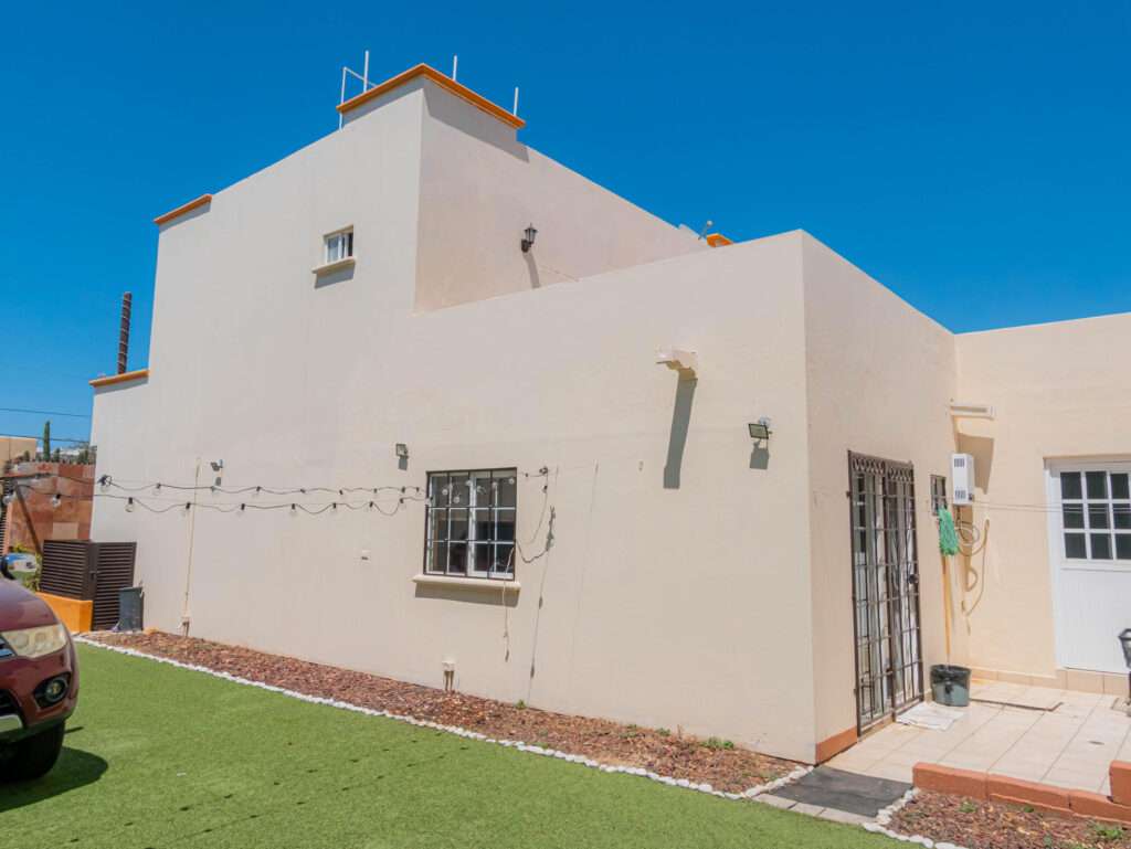 Los Cabos Camino Del Mar A unique opportunity to acquire a furnished home with 3 bedrooms, 2 and a ½ baths, 2 car garage, patio, and a rooftop with ocean, mountain and golf course – san fernando, Cabo San Lucas, BS