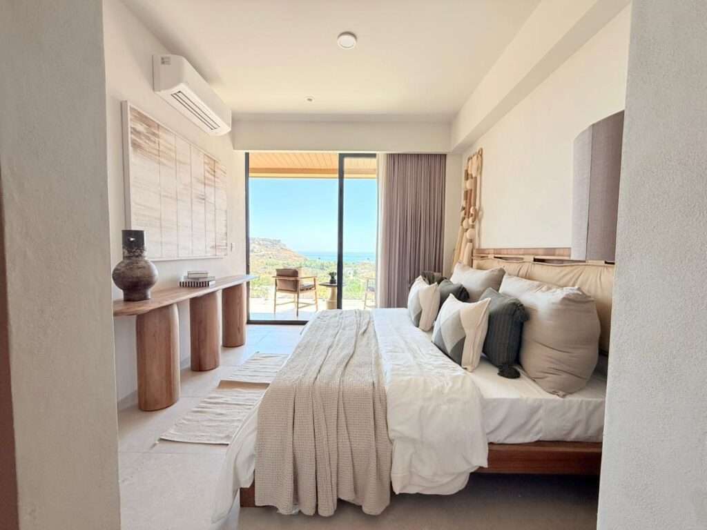 Los Cabos Paramo Páramo Village is a boutique residential community in San José del Cabo. This two-bedroom, two-and-a-half-bathroom residence combines comfort, style, and convenience within a secure, master-planned setting. Open-concept living with refined finishes and expansive – Santarena, San Jose Corridor, San Jose Corridor, BS