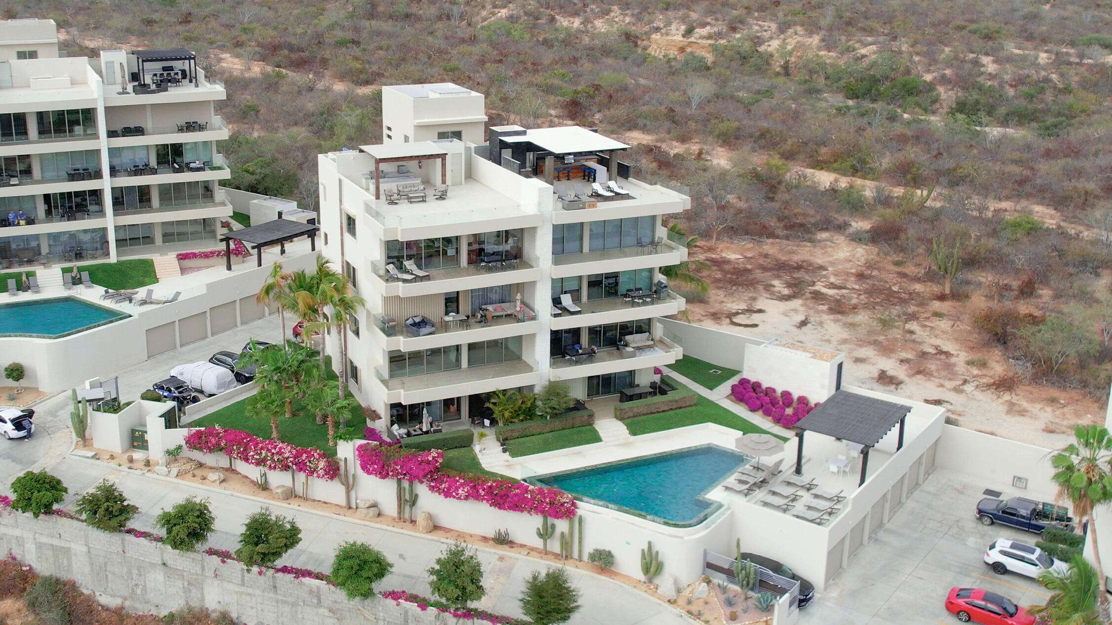 Los Cabos Dream Tezal Dream Tezal Condos offer a perfect blend of modern luxury and natural beauty, nestled in the heart of el Tezal in Cabo San Lucas. These condos boast stunning for sale