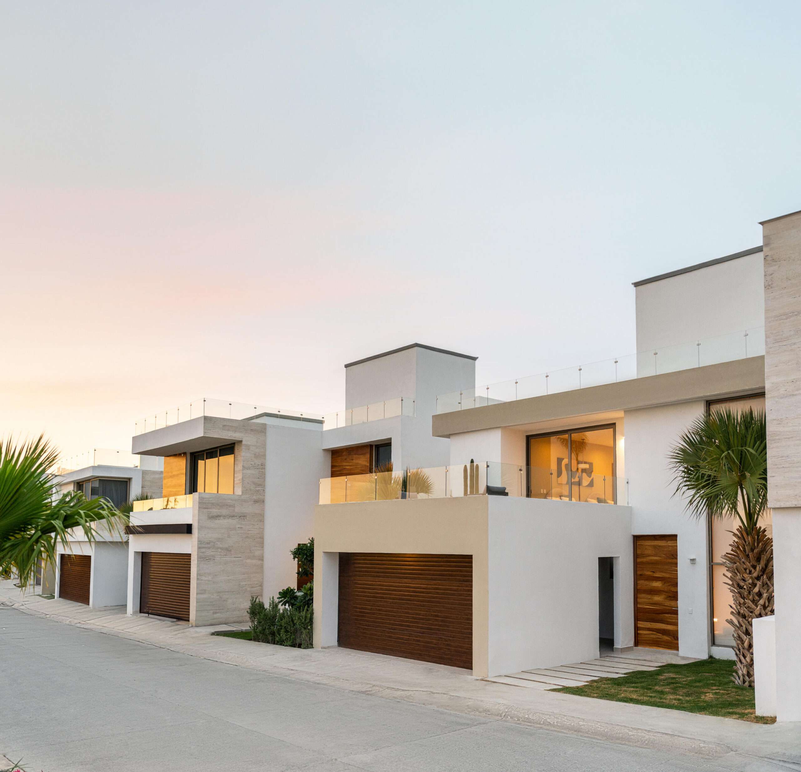 Los Cabos Rancho Par-El Cielito Hot sale! Priced to sell Modern Tuscan Townhome in El CielitoLocated atop Rancho ParaΓso, this beautiful 3 bedroom, 3 bathroom corner unit offers privacy, and tranquility. Enjoy stunning ocean for sale